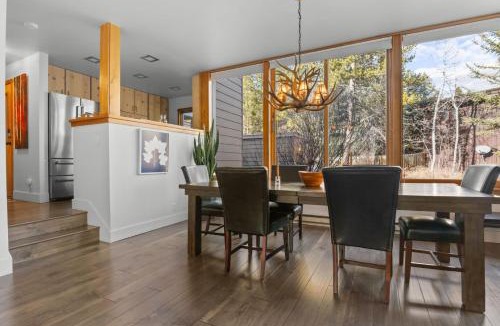 Moose Wilson Road Apartment | RMR: Yarrow 2311 Condo in The AspensWilson WY