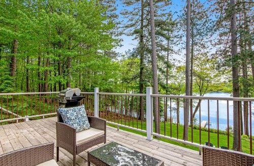 Tomahawk House | Road Lake Escape
