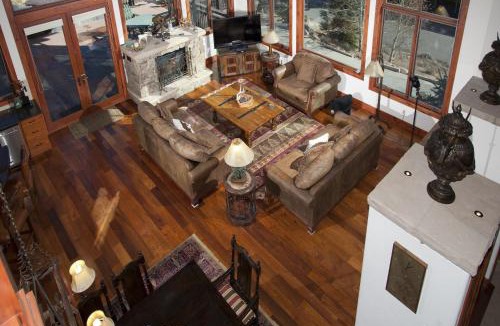Vail House | Robason Residence Home
