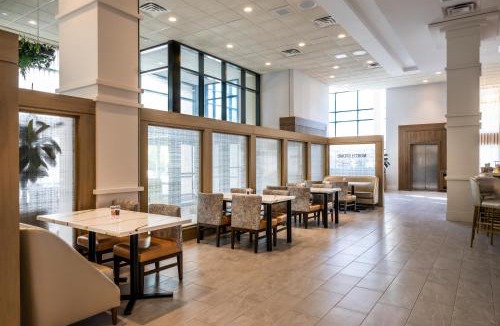 Downtown Hotel | Rochester Marriott Mayo Clinic Area