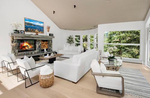 Vail House | Rockledge 325