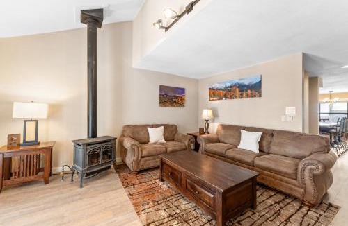 Baldy Mountain House | Rockridge #47