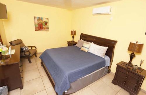Ciudad Constitucion House | Rocky Point Casa Mango w Pool Walk to Beach