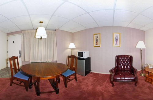 Lander Hotel | Rodeway Inn Pronghorn Lodge