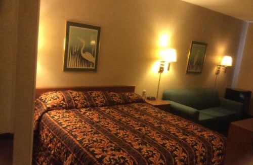 Wahpeton Hotel | Rodeway Inn Wahpeton