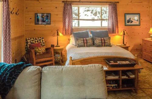 Winthrop House | Romantic Riverfront Cottage - 1 Mile to Winthrop!