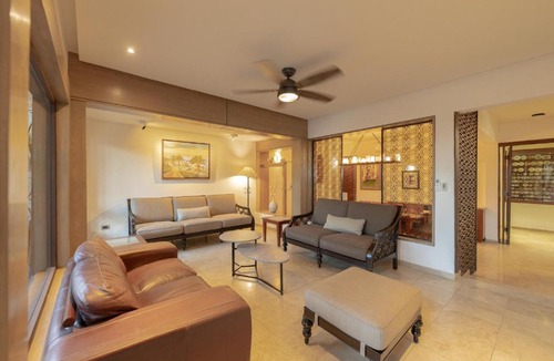 La Paz House | Rooftop Oasis Steps from the Malecon