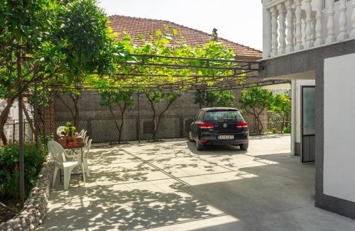 Ulcinj House | Rooms Molabeciri
