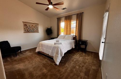 Victorville House | Route 66 Rest Stop Retreat