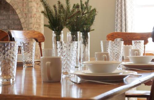 Lawrence County House | Route 66 - Yoder's Farmstead