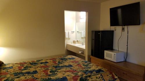 La Grande Hotel | Royal Motor Inn