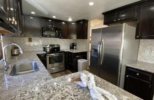 June Lake Apartment | Rr-edgewater17