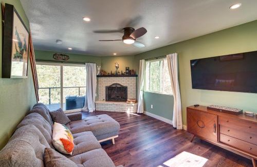 Arrowbear Lake House | Running Springs Cabin w/Spacious Deck + Hot Tub!