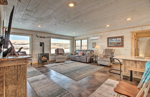 White Sulphur Springs House | Rural White Sulphur Springs Getaway w/Deck!