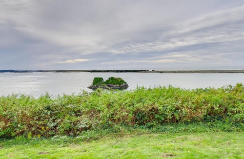 Smith River House | Rustic Coastal Smith River Cottage w/Ocean Views!