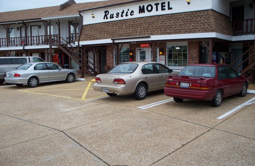 Rolla Hotel | Rustic Motel Rolla