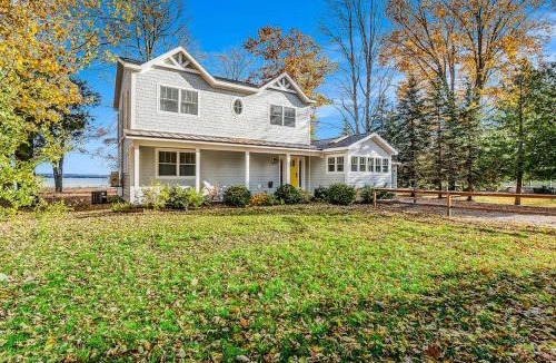Lake Township House | S'more Fun