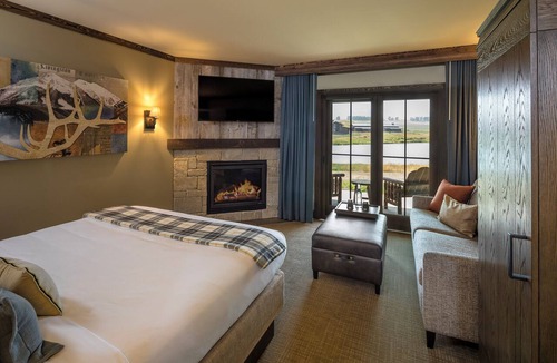 Pray Hotel | Sage Lodge