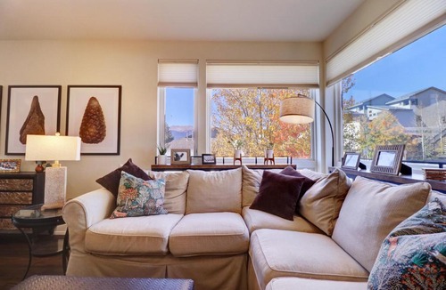 Dillon Apartment | Sail Lofts 101