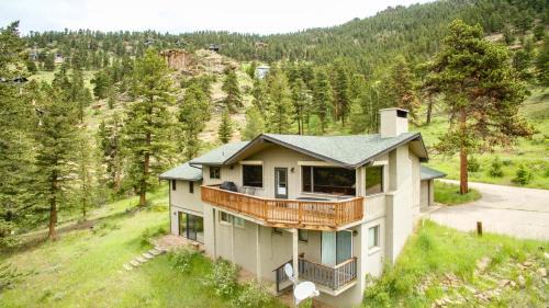 Windcliff Estates House | Salmans Bear Cove Home
