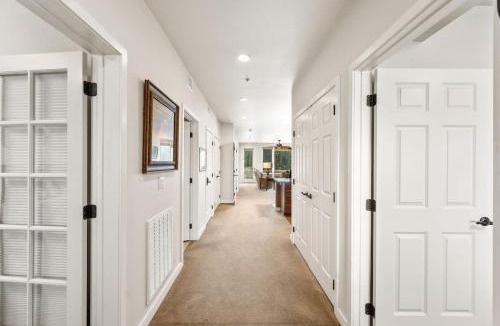 Post Falls House | Salmon Run Condo - Overlooking the Spokane River