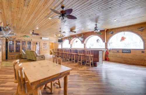 Salmon House | Salmon Vacation Rental w/On-Site River Access!