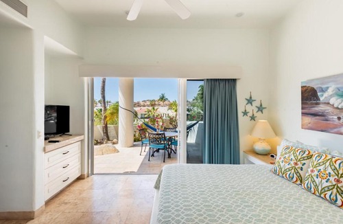 Pedregal Villa | Saltwater Pool Private Villa with Ocean Views and Resort Access