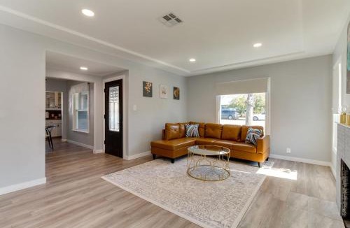 San Fernando House | San Fernando Pool home + Large Private Guest House