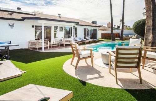 Knoell Scottsdale House | Scenic 4BR Villa Heated Pool & Games