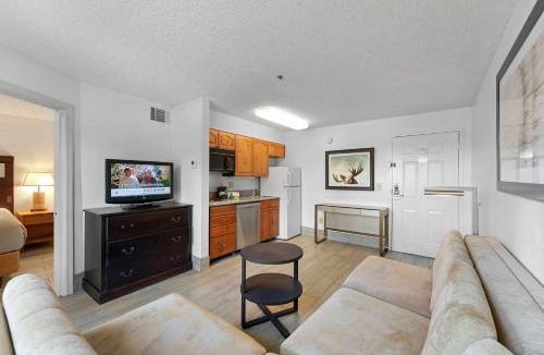 Central Scottsdale Apartment | Scottsdale 1bd King Renovated