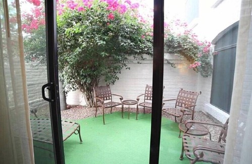 Arcadia Condo | Scottsdale Camelback Resort Elegant 3BR Condo with Outdoor Pool