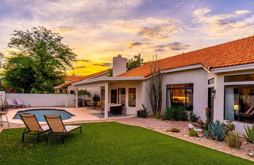 Paradise Park Vista House | Scottsdale Designer's Dream | Pool | Game Room | Ping Pong Table
