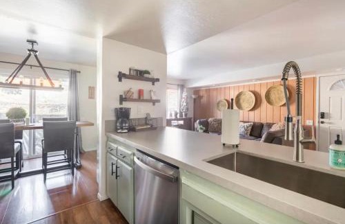 Mammoth Lakes Apartment | Seasons Four 193