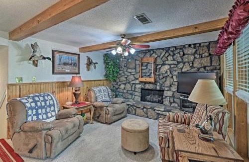 Edgemont House | Secluded Edgemont Getaway w/Huge Outdoor Deck!