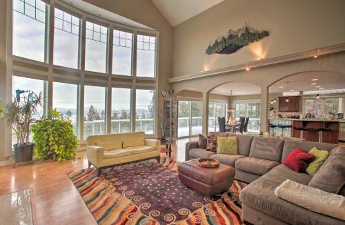 Post Falls House | Secluded Home w/Pool ~ 14 Mi to Coeur d'Alene!