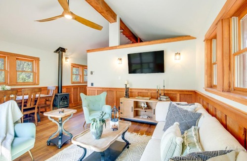 Livingston House | Secluded Livingston Retreat w/Deck + Fire Pit!
