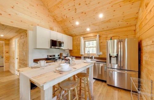 Bigfork House | Secluded Mtn-View Cabin 16 Mi to Swan Lake!
