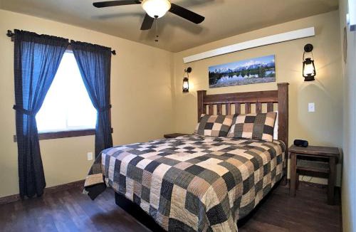 Island Park House | Secluded Old West Cabin with Stunning Countryside Views in Island Park, Idaho