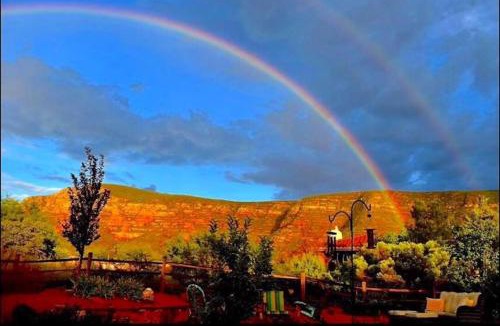 Sedona House | Sedona StarGazing Retreat Glowing Red Rock views