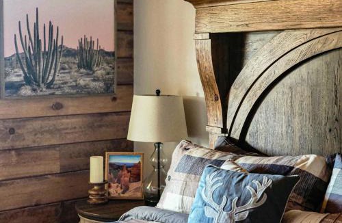 Orderville House | Sego Lily-Amazing Views, Hot Tub, Fire Pit, Stargazing