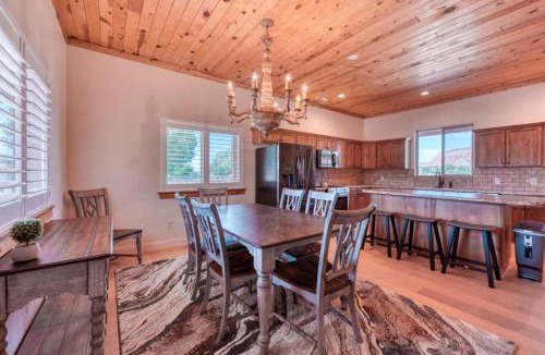 Kanab House | Sequoia Homestead in Kanab Pets OK Heated Pool