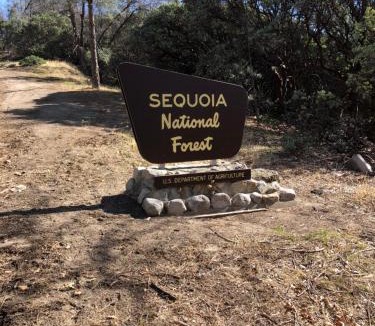 Guernsey Mill House | Sequoia National Forest CabinG