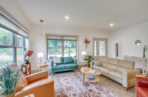 Pine Island House | Serene 1/3 Acre-Families, Exec, Mayo