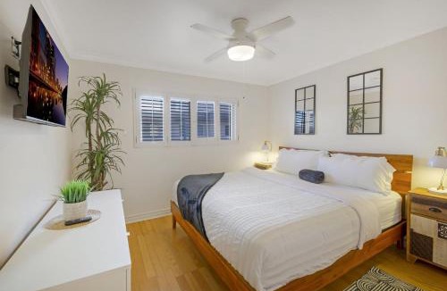 Townsite House | Serene Harborfront Condo | Unbeatable Views & Coastal Charm