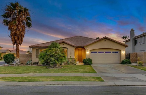 Terra Lago House | Serene Private Pool - Jacuzzi - BBQ - Gated Community