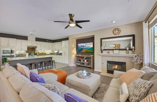 Terra Lago House | Serene Private Pool - Jacuzzi - BBQ - Gated Community