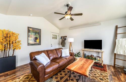 Estes Park Apartment | Serenity in the Rockies townhouse