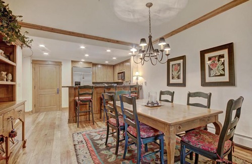 Avon Apartment | Settler's Lodge 204