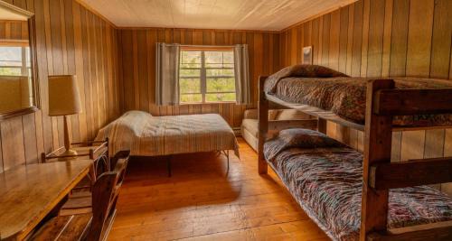 Grand Lake Cabin | Shadowcliff Mountain Lodge & Retreat Center