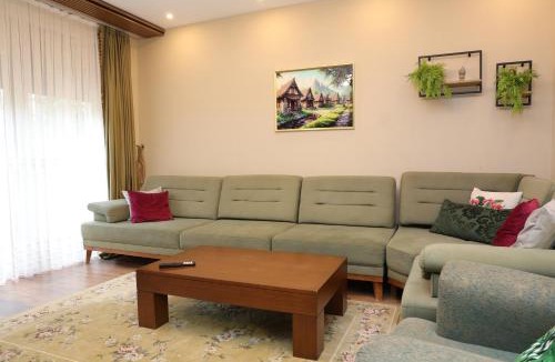 Prevalla Villa | Sharr Mount